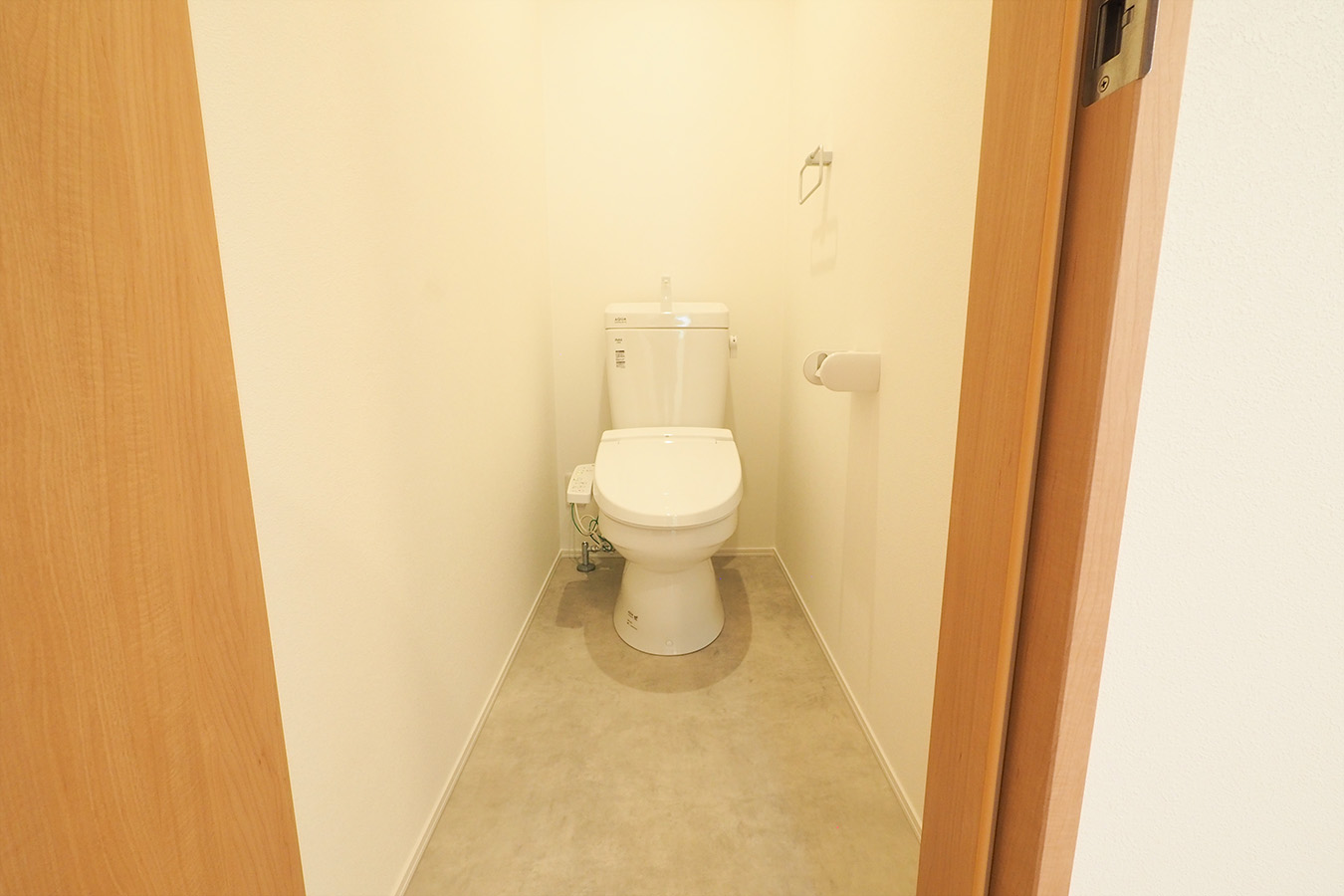 NJ長岡市大島本町25-A_2Fトイレ