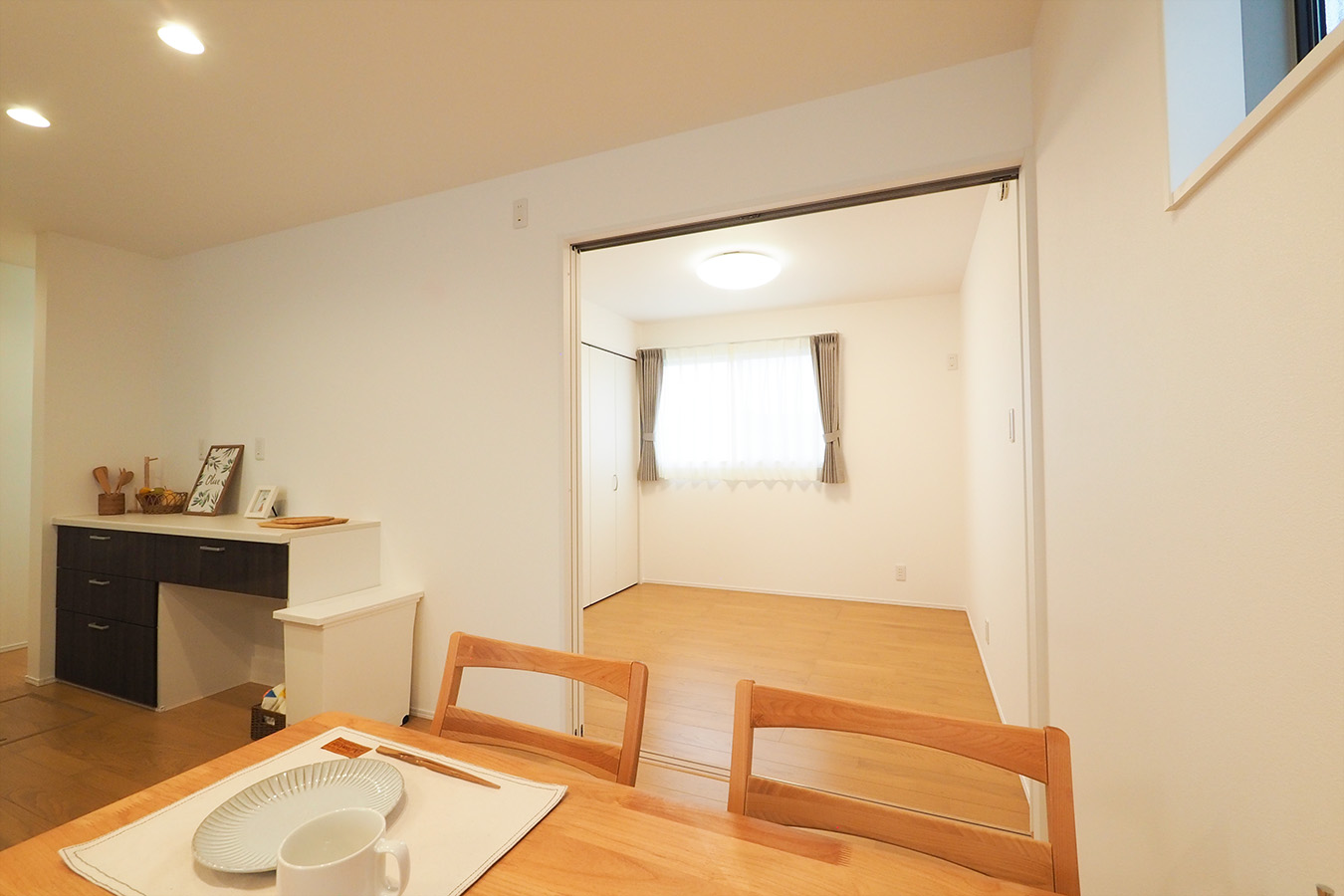 北区笹山25-A_1F洋室