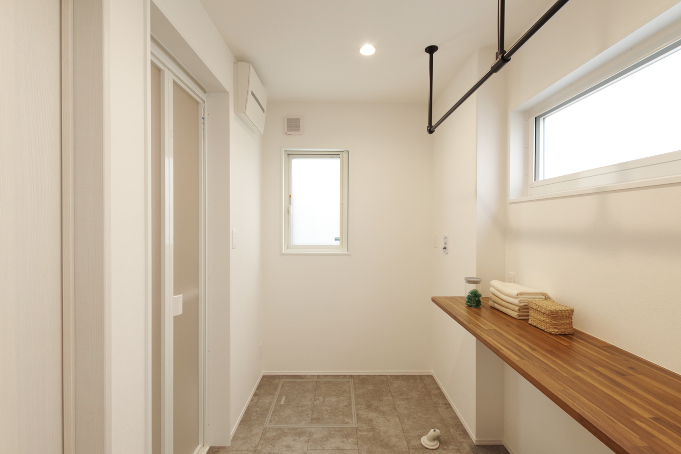 ランドリールーム　洗濯 脱衣