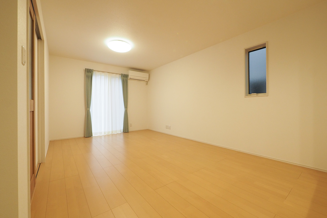 NJ長岡市石内25-B棟_LDK④