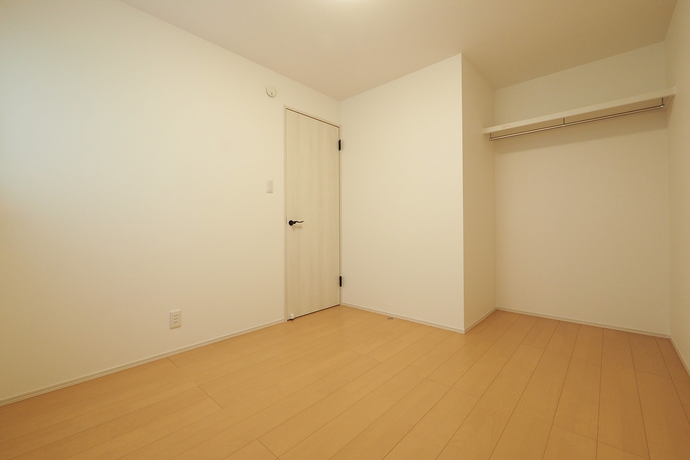 NJ長岡市石内25-B棟_洋室②