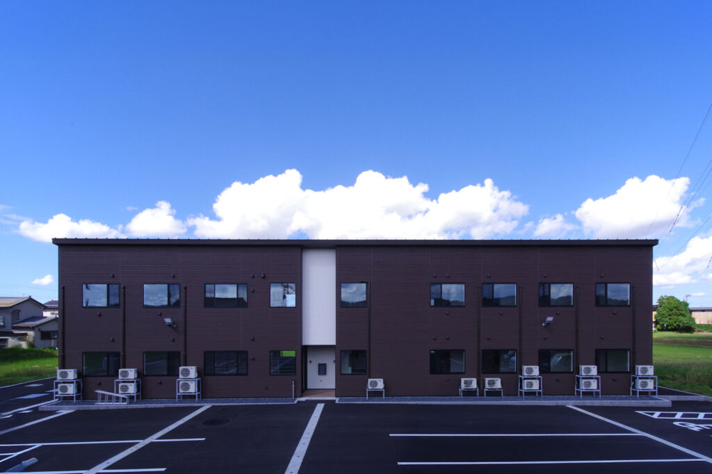 ダイエープロビス建築実績-三条市介護福祉施設共生の家あさひ_外観正面