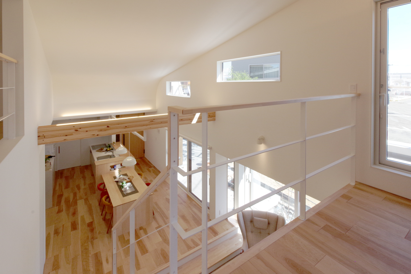 リビング ダイニング ダイニングテーブル 梁 吹抜